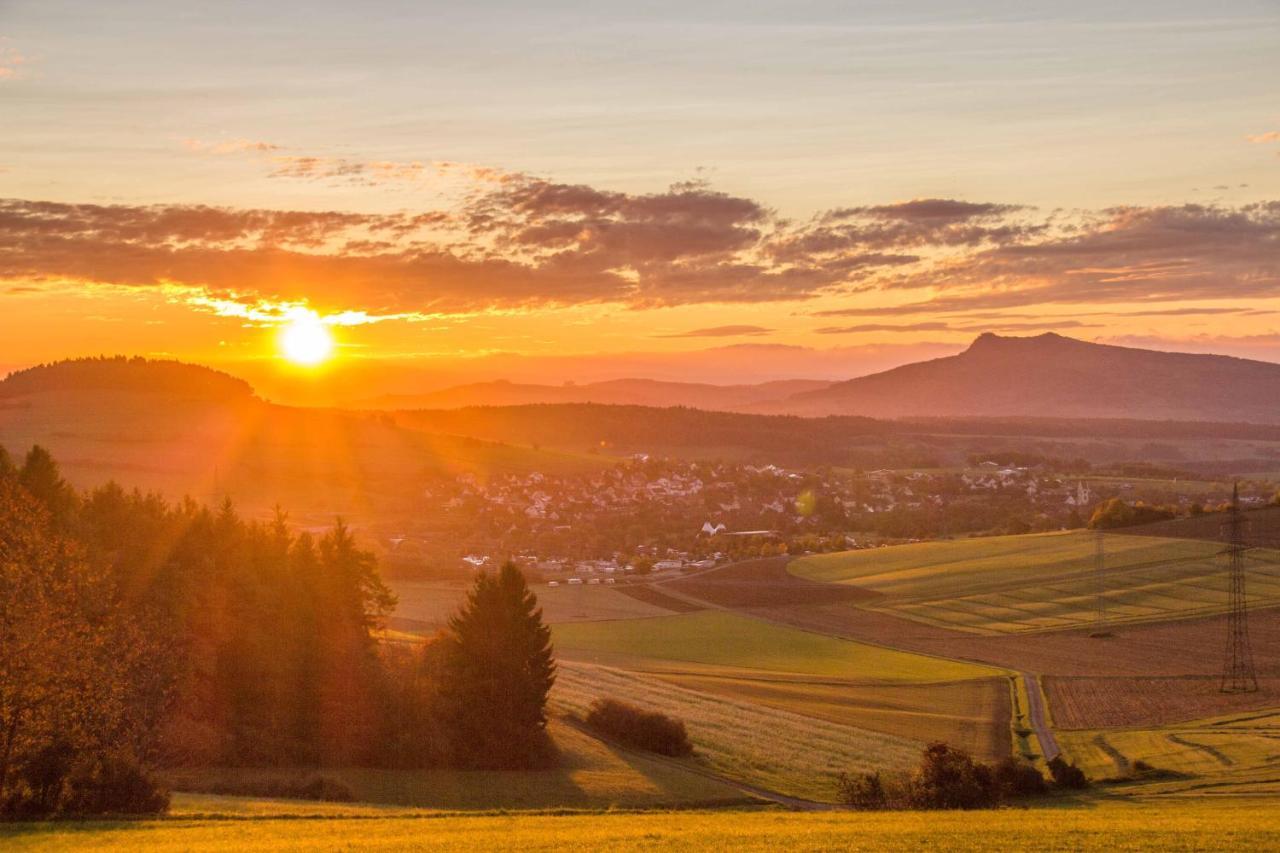 Kurpension Messmer Tengen Buitenkant foto